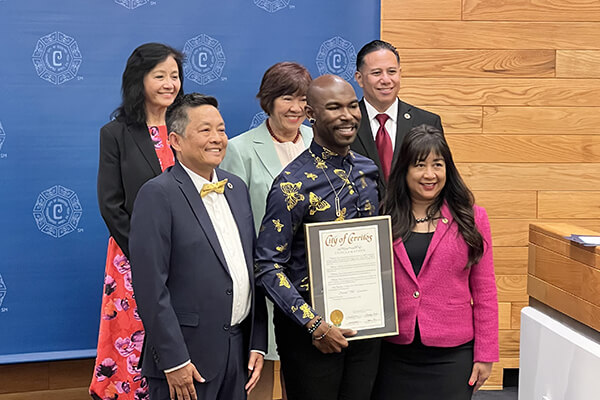 Nio with the Cerritos City officials