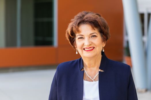 Mariana Pacheco Mariana Pacheco