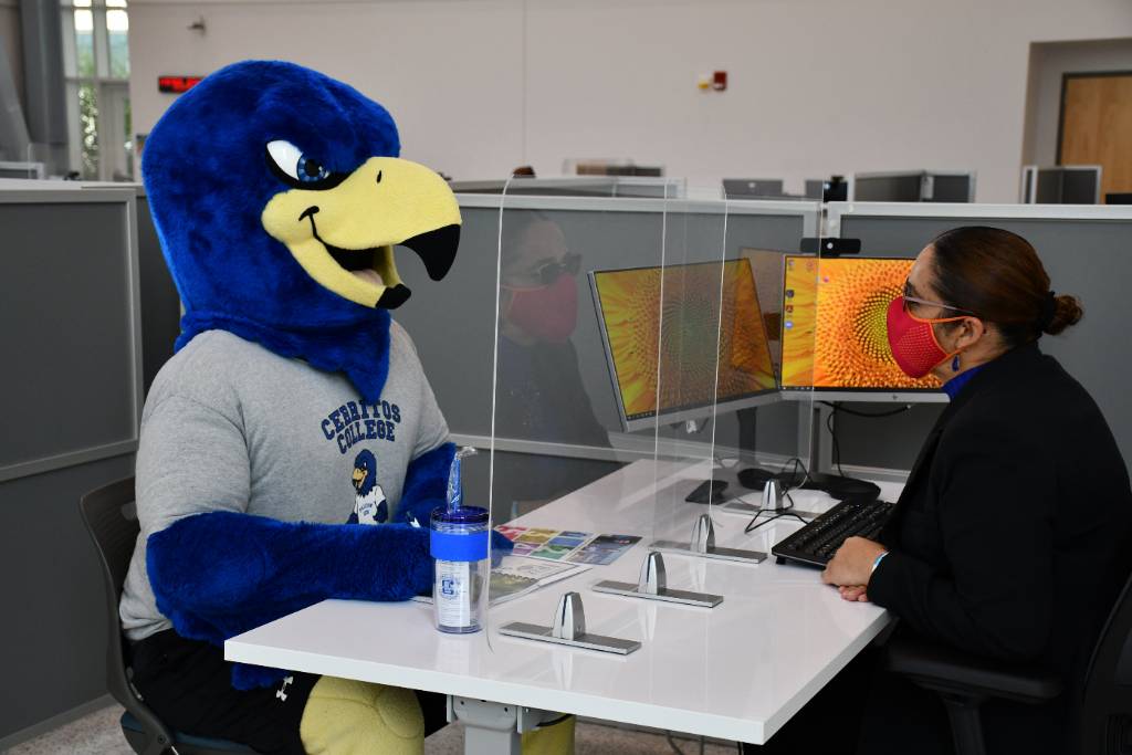 Sarah Chavez assisting Franco Falcon 