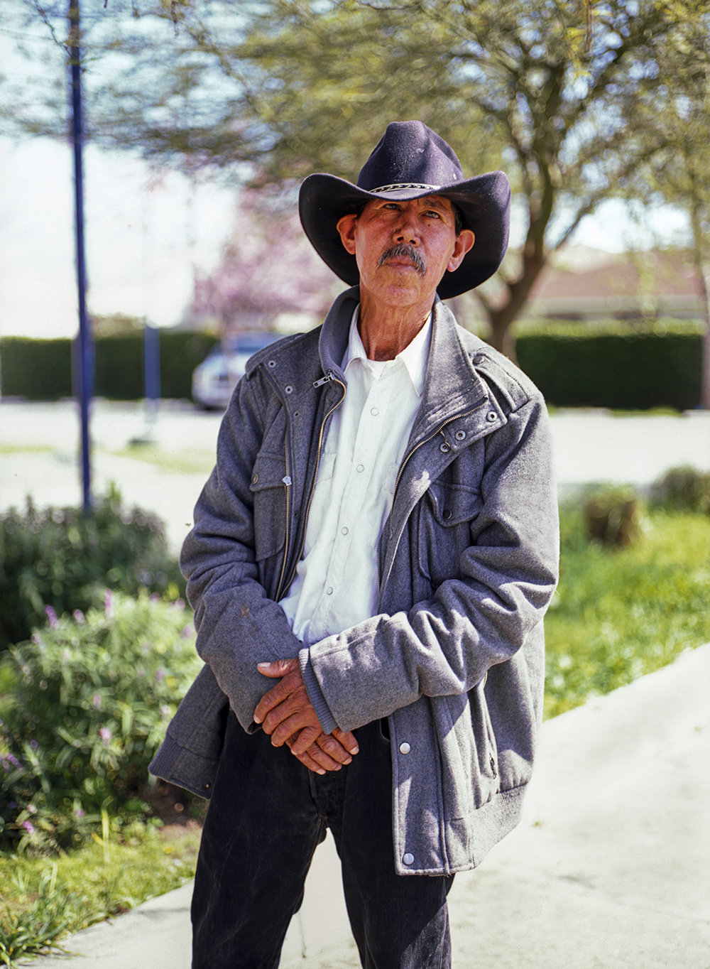 An older man wearing a sombrero