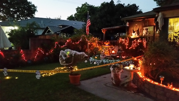 House decorated for Halloween