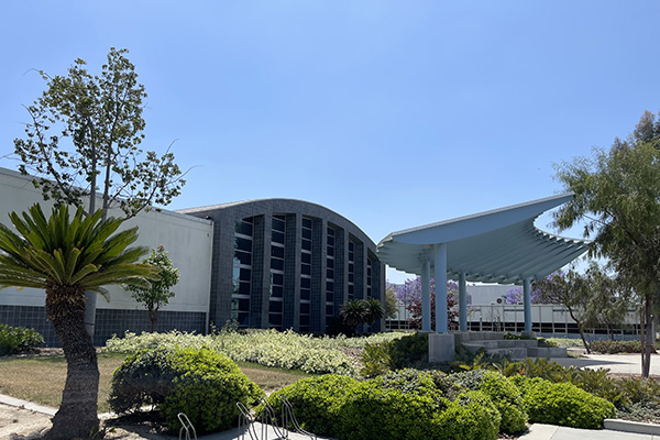 Cerritos College library