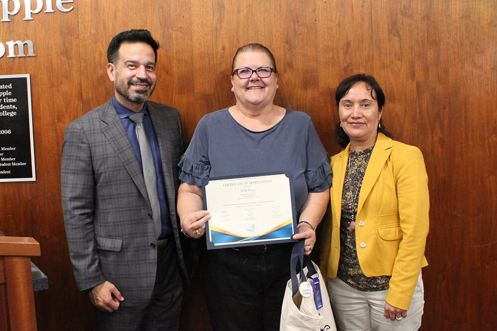 Dr. Fierro, Vicky, and Graciela Vasquez