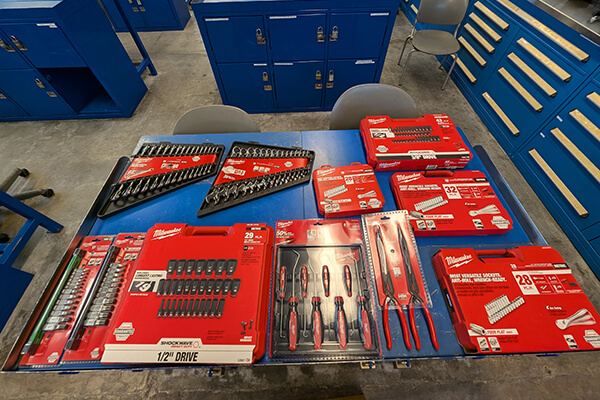 Milwaukee Tools