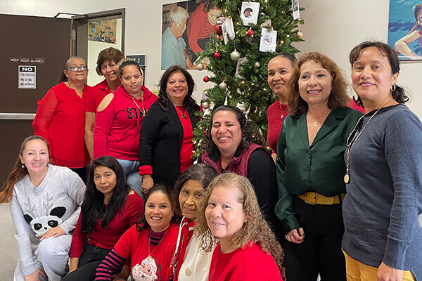 Plaza Comunitaria staff and students