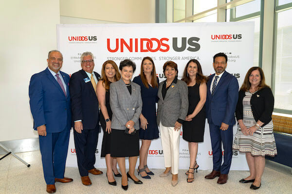 Unidos summit participants with Dr. Fierro