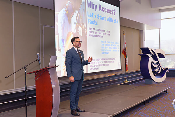 Dr. Jose Fierro speaking at the State of the College address