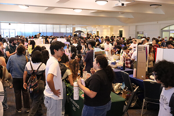 Club Rush booths and attendees