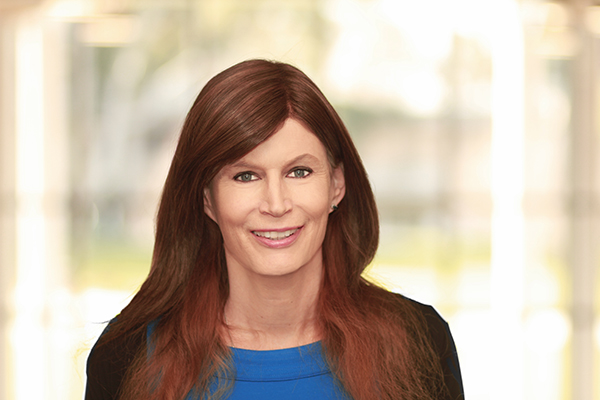 Dr. Robyn Brammer