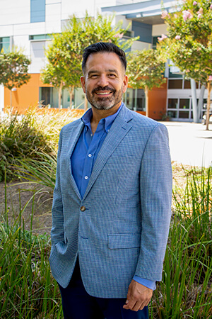 Dr. Jose Fierro